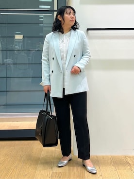 「アイテム（スーツジャケット、グリーン系）」を使った、shimaさん（レディース・156cm）の冬コーディネート