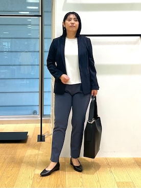 「アイテム（スーツジャケット、ブルー系）」を使った、shimaさん（レディース・156cm）の秋コーディネート