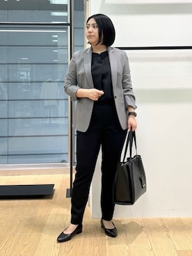 「アイテム（スーツジャケット、グレー系）」を使った、shimaさん（レディース・156cm）の春コーディネート