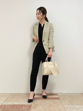 「INDIVI（インディヴィ）の【洗える】ナチュラル テーラードジャケット（スーツジャケット、ベージュ系）」を使った、shokoさん（レディース・161cm）の冬コーディネート
