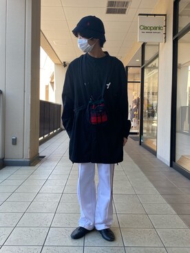 「アイテム（ボディバッグ/ウエストポーチ、レッド系）」を使った、senocchiさん（メンズ・175cm）の春コーディネート