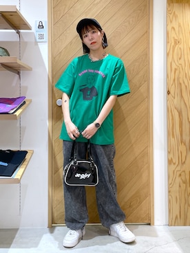 「カラーTシャツ」｜「アイテム（キャップ）」を使った、mikuさん（レディース・162cm）の夏コーディネート