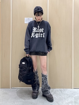 「アイテム（レッグウォーマー）」を使った、mikuさん（レディース・163cm）の秋コーディネート