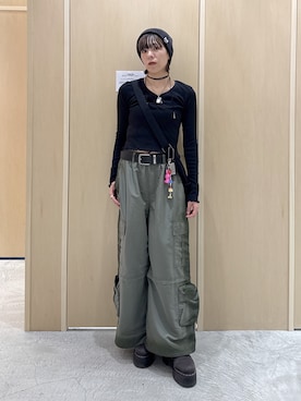 「アイテム（キーホルダー）」を使った、mikuさん（レディース・163cm）の秋コーディネート