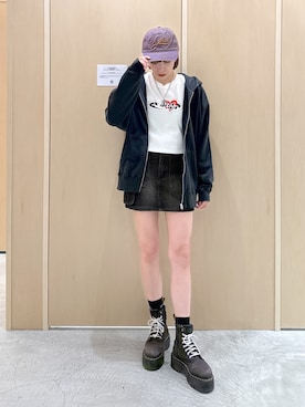 「X-girl（エックスガール）のアイテム」を使った、mikuさん（レディース・163cm）の秋コーディネート