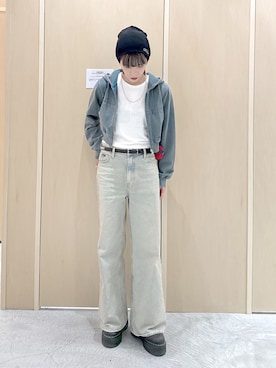 「アイテム（キーホルダー）」を使った、mikuさん（レディース・163cm）の秋コーディネート