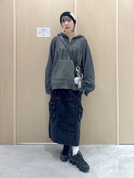 「アイテム（パスケース）」を使った、mikuさん（レディース・163cm）の冬コーディネート