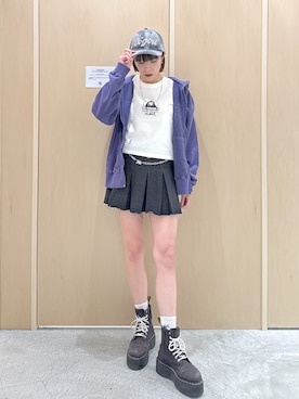 「X-girl（エックスガール）のアイテム」を使った、mikuさん（レディース・163cm）の秋コーディネート