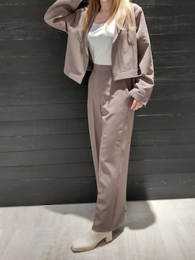 「ショート丈ジャケット」｜「アイテム（ブーツ）」を使った、aika9817さん（レディース・157cm）の秋コーディネート