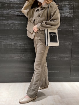 「COLONY 2139（コロニートゥーワンスリーナイン）のアイテム（ブルゾン）」を使った、aika9817さん（レディース・157cm）の秋コーディネート