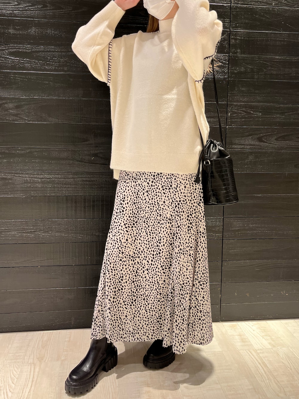 chimmy様　C6724 バイカラーニット×スカートコーデ バイカラーニット×スカートコーデ（sold out） | FITTING LOG