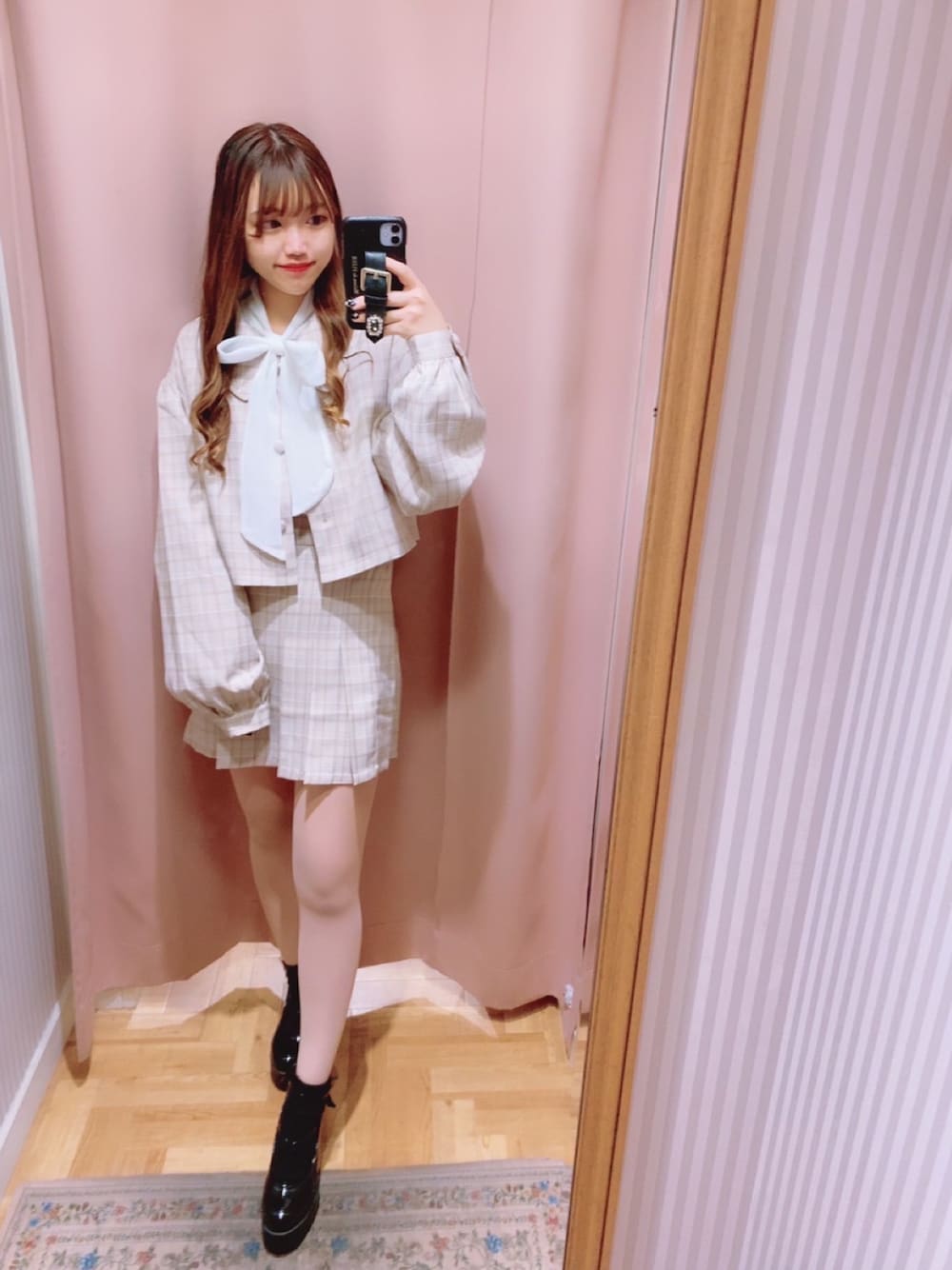 「春服みてみて、春コーデ、はるコーデ、淡色コーデ、低身長コーデ、キレイめ、オトナカジュアル、デート、ootd、ボリューム袖、プチプラ、ブラウス、セットアップ、ジャケット」｜「Crea titty&Co. PETITの【Crea titty&Co.PETIT】パールリボンブラウス（シャツ/ブラウス、ホワイト系）」を使った、🎀 𝐄𝐦𝐢𝐫𝐢 🎀さん（レディース・153cm）の春コーディネートの1枚目の写真