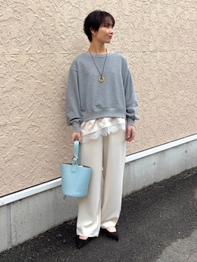 「SHIPS Colors（シップス カラーズ）のSHIPS Colors:サージカルステンレス モチーフ コード ネックレス（ネックレス、ゴールド系）」を使った、久米さん（レディース・153cm）の冬コーディネート