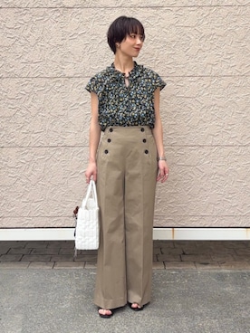 「アイテム（チャーム）」を使った、久米さん（レディース・153cm）の春コーディネート