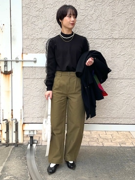 「マフラー」｜「アイテム（ノーカラーコート）」を使った、久米さん（レディース・153cm）の冬コーディネート