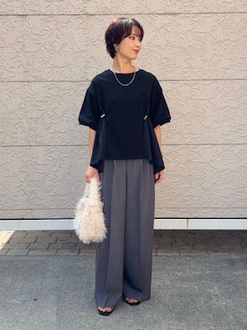 「アイテム（パンツ）」を使った、久米さん（レディース・153cm）の秋コーディネート