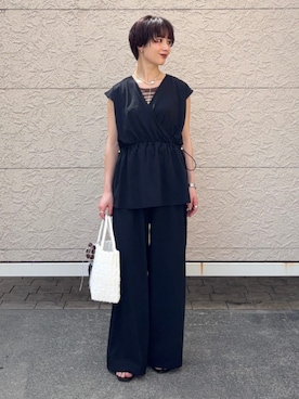 「アイテム（チャーム）」を使った、久米さん（レディース・153cm）の春コーディネート