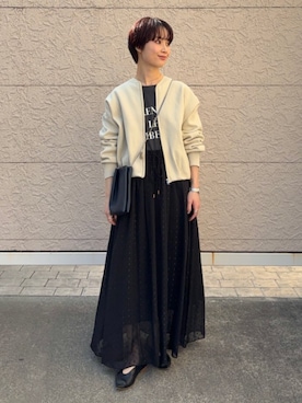 「アイテム（カーディガン/ボレロ）」を使った、久米さん（レディース・153cm）の春コーディネート