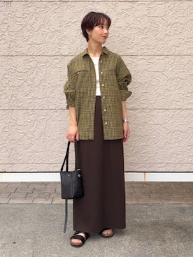 「アイテム（アクセサリー）」を使った、久米さん（レディース・153cm）の秋コーディネート