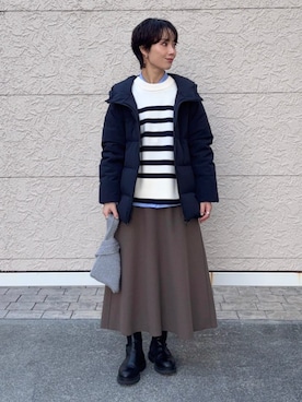 「SHIPS Colors（シップス カラーズ）のSHIPS Colors:〈手洗い可能〉フラッフィー クルーネック ニット◇（ニット/セーター、ベージュ系）」を使った、久米さん（レディース・153cm）の冬コーディネート