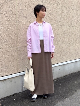 「SHIPS Colors（シップス カラーズ）のSHIPS Colors:スネークチェーン メッシュ ネックレス（ネックレス、ゴールド系）」を使った、久米さん（レディース・153cm）の冬コーディネート