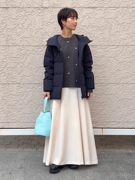 「SHIPS Colors（シップス カラーズ）のSHIPS Colors: ストレッチ タフタ ダウン ジャケット◇（ダウンジャケット/コート、ブルー系）」を使った、久米さん（レディース・153cm）の冬コーディネート