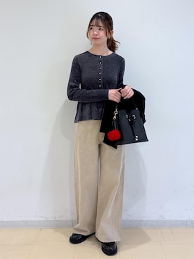 「アイテム（キーホルダー）」を使った、yukm22さん（レディース・163cm）の秋コーディネート