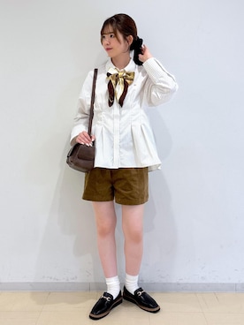 「アイテム（シュシュ）」を使った、yukm22さん（レディース・163cm）の秋コーディネート