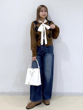 「VIS（ビス）のアイテム（デニムパンツ）」を使った、コウさん（レディース・153cm）の秋コーディネート