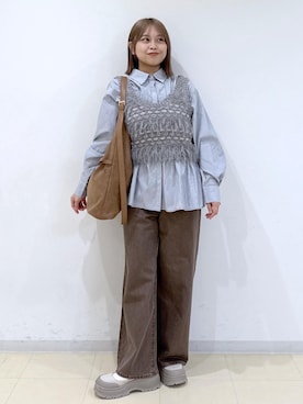 「VIS（ビス）のアイテム（デニムパンツ）」を使った、コウさん（レディース・153cm）の秋コーディネート