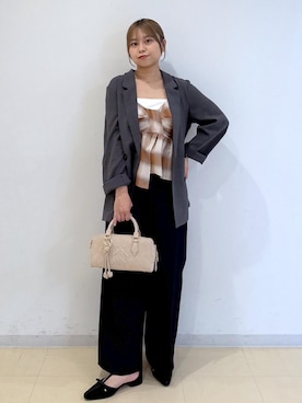 「アイテム（パンプス）」を使った、コウさん（レディース・153cm・20代）の秋コーディネート