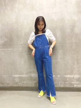「w closet（ダブルクローゼット）のアイテム（サロペット/オーバーオール）」を使った、kitano manamiさん（レディース・158cm）の夏コーディネート