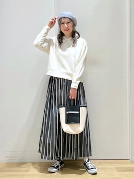 「LAKOLE（ラコレ）のアイテム（ハンチング/ベレー帽）」を使った、ハラミさん（レディース・167cm）の冬コーディネート