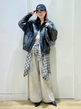 「LAKOLE（ラコレ）のアイテム（ブルゾン）」を使った、ハラミさん（レディース・167cm）の冬コーディネート