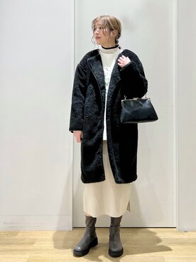 「LAKOLE（ラコレ）のアイテム（ノーカラーコート）」を使った、ハラミさん（レディース・167cm）の冬コーディネート