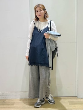 「LAKOLE（ラコレ）のスラブヘンリーネック長袖 / 1064367（Tシャツ/カットソー、ベージュ系）」を使った、ハラミさん（レディース・167cm）の秋コーディネート