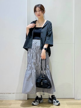 「niko and...（ニコアンド）のアイテム（リング）」を使った、ハラミさん（レディース・167cm）の春コーディネート