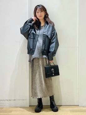 「アイテム（カチューシャ）」を使った、ハラミさん（レディース・167cm）の秋コーディネート