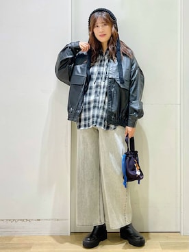 「アイテム（エコバッグ/サブバッグ）」を使った、ハラミさん（レディース・167cm）の秋コーディネート