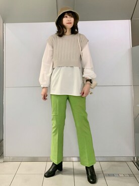 「niko and...（ニコアンド）のオリジナルコーデュロイバケットハット（ハット）」を使った、ハラミさん（レディース・167cm）の秋コーディネート