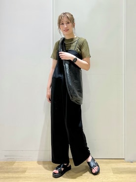 「LAKOLE（ラコレ）のアイテム（サロペット/オーバーオール）」を使った、ハラミさん（レディース・167cm）の夏コーディネート