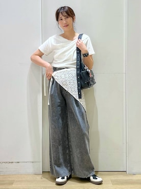 「アイテム（バンダナ/スカーフ）」を使った、ハラミさん（レディース・167cm）の夏コーディネート