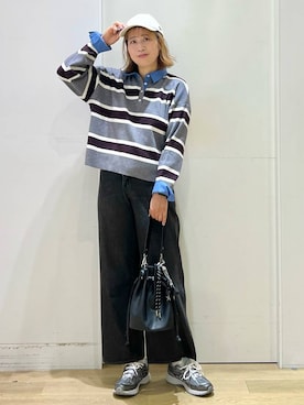 「LAKOLE（ラコレ）のダブルウエストデニムパンツ / 1017693（デニムパンツ、ブラック系）」を使った、ハラミさん（レディース・167cm）の秋コーディネート