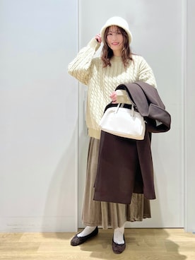 「ファー」｜「アイテム（ステンカラーコート）」を使った、ハラミさん（レディース・167cm）の冬コーディネート