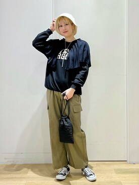 「着痩せ」｜「アイテム（口紅/リップティント/グロス）」を使った、ハラミさん（レディース・167cm）の秋コーディネート