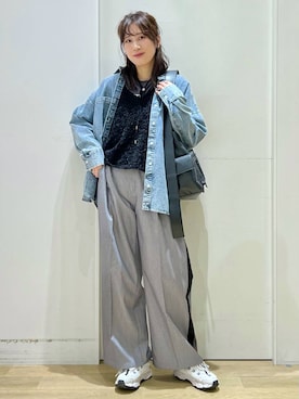 「人気アイテムをチェック！」｜「アイテム（スラックス）」を使った、ハラミさん（レディース・167cm）の冬コーディネート