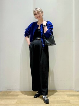 「着痩せ」｜「アイテム（口紅/リップティント/グロス）」を使った、ハラミさん（レディース・167cm）の秋コーディネート