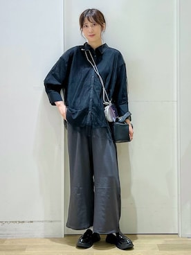 「アイテム（スマホグッズ）」を使った、ハラミさん（レディース・167cm）の夏コーディネート