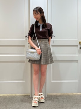 「JILL by JILL STUART（ジルバイジルスチュアート）のパフィーポシェット（ショルダーバッグ、ブルー系）」を使った、yurinajillbyさん（レディース・154cm）の夏コーディネート