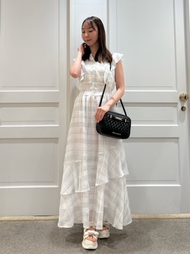 「JILL by JILL STUART（ジルバイジルスチュアート）のランダムティアードシャツワンピース（ワンピース、ホワイト系）」を使った、yurinajillbyさん（レディース・154cm）の夏コーディネート